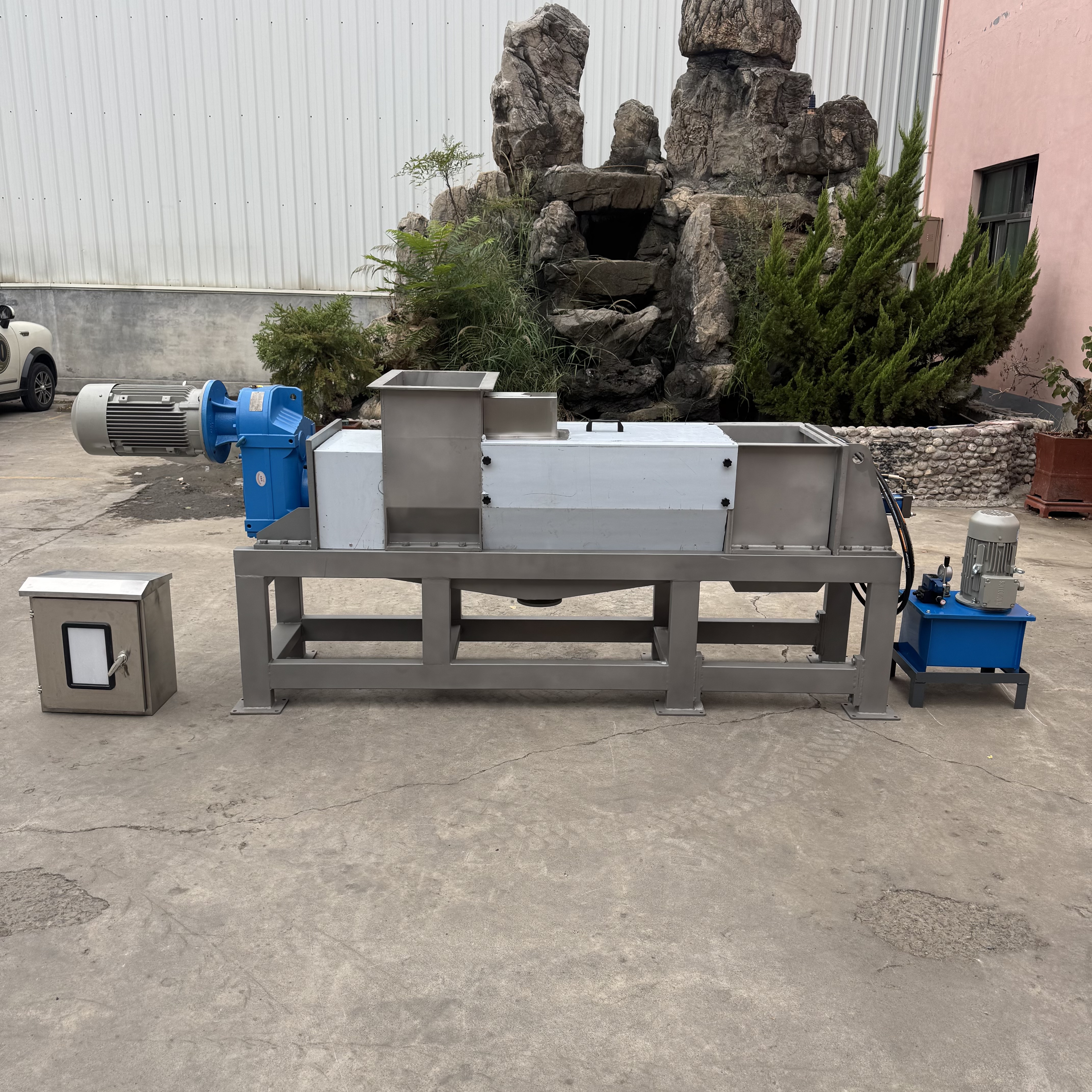 Inner Thread Form Dewatering Solution for Potato Waste – Ireland - JX Filtration (China ...
