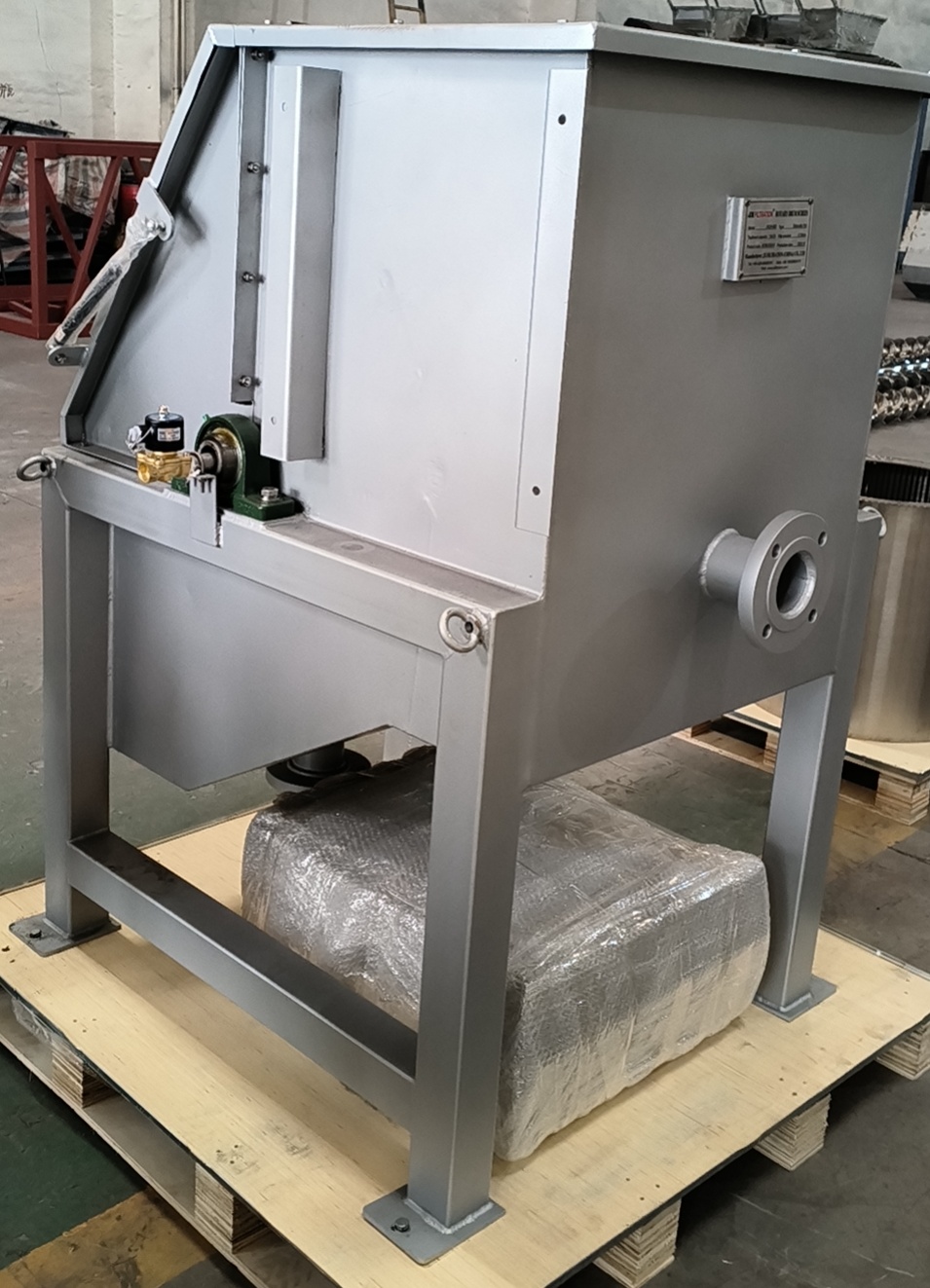 SS304-630*900-Externally Fed Rotary Drum Screen