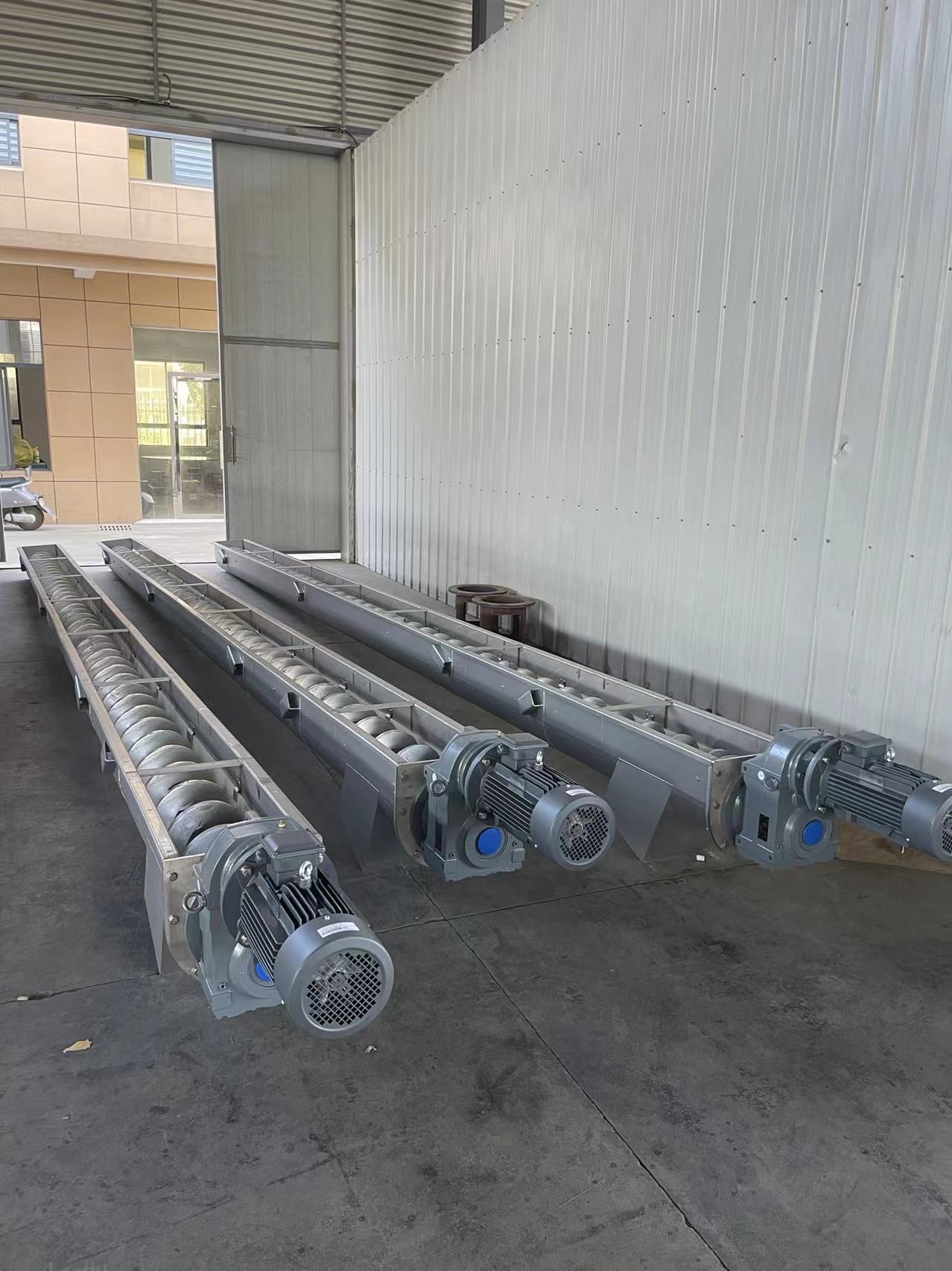 SS304-Sludge Conveyor
