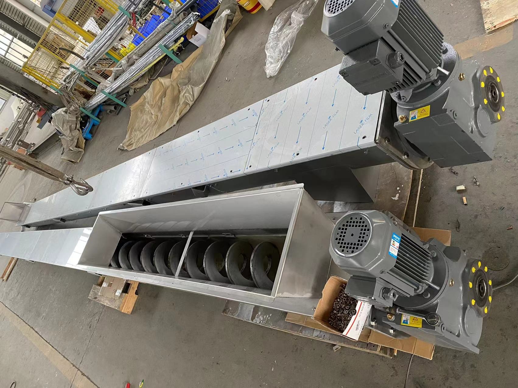 SS304-Sludge Conveyor