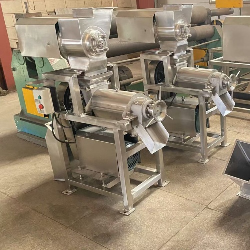 SS316-260-Food Grade-Screw Press Type Solid Liquid Separator With Flushing System